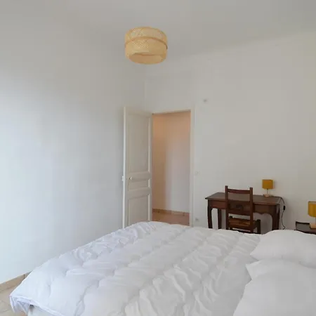 Jecena - 4 Personnes Quartier Borriglione Au Pied Du Tramway Apartment