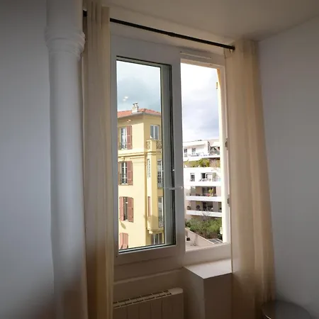 Jecena - 4 Personnes Quartier Borriglione Au Pied Du Tramway Apartament *